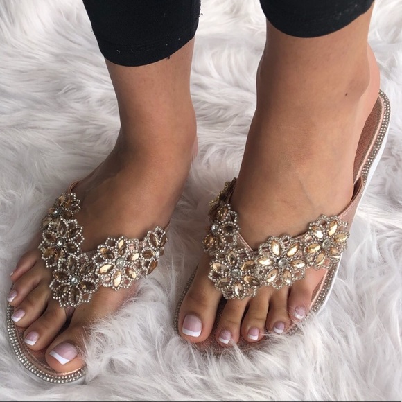 New! Verano Champagne Thong Wedge Sandal - Picture 6 of 10